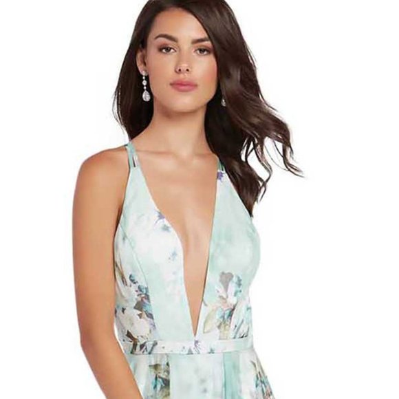 Alyce Sleek Sexy Prom Dress, BACKLESS Size 14, Aline Leg Slit Bridesmaid Formal - Picture 2 of 15